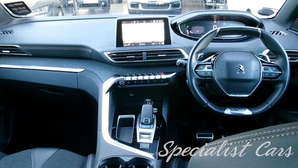 2019 PEUGEOT 3008 2019 PEUGEOT 3008