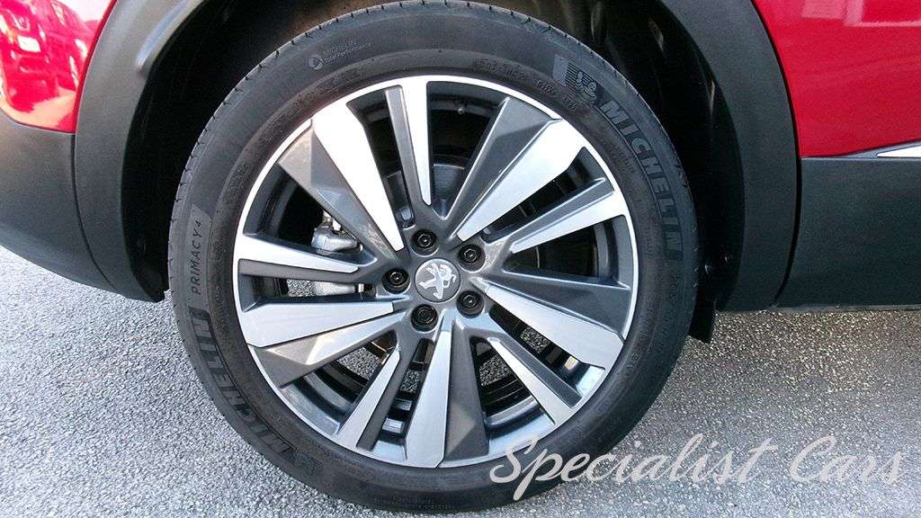 2019 PEUGEOT 3008 2019 PEUGEOT 3008