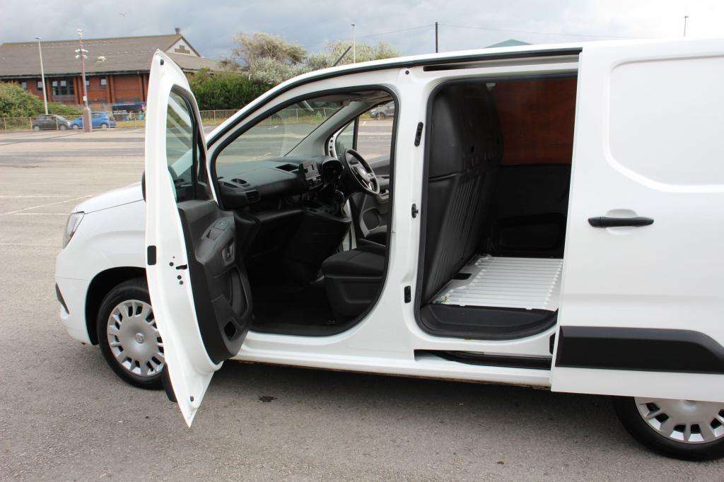 2020 VAUXHALL COMBO 2020 VAUXHALL COMBO