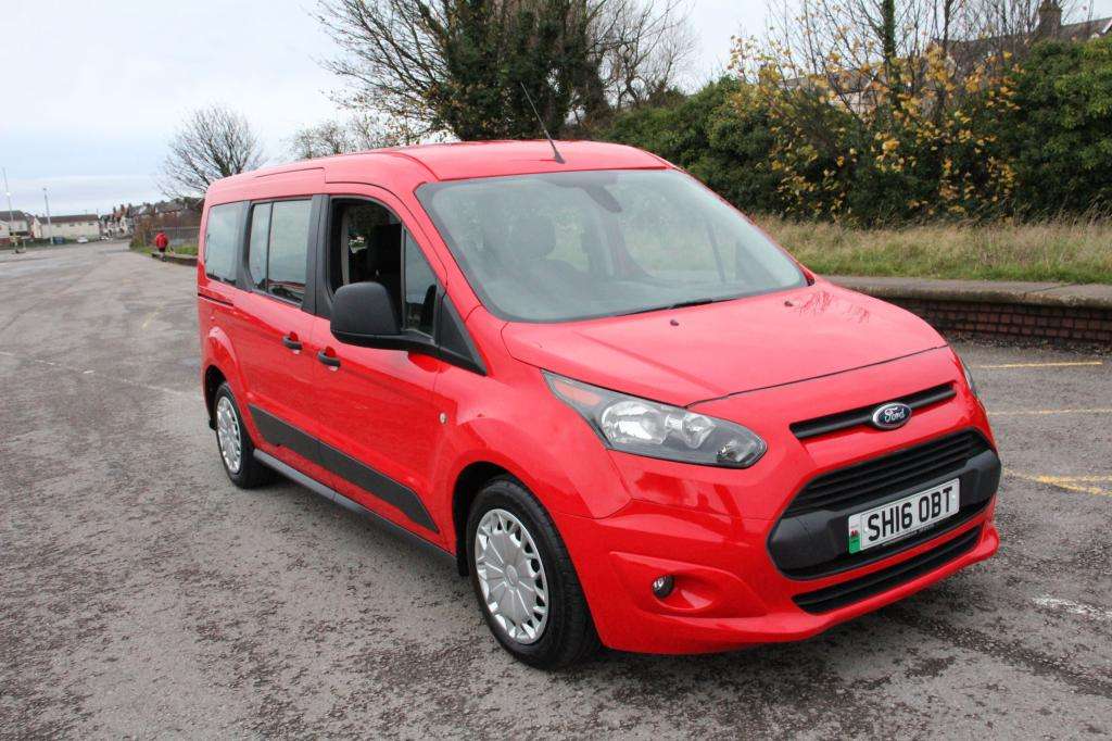 A 2016 FORD TOURNEO CONNECT Grand Zetec Tdci A 2016 FORD TOURNEO CONNECT Grand Zetec Tdci