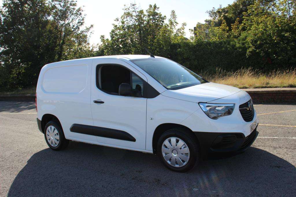 A 2021 VAUXHALL COMBO 2300 Dynamic Td A 2021 VAUXHALL COMBO 2300 Dynamic Td