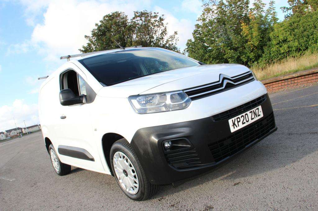 A 2020 CITROEN BERLINGO 1000 Enterprise Blue Hdi S/s A 2020 CITROEN BERLINGO 1000 Enterprise Blue Hdi S/s