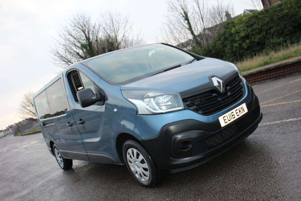 Check out this Renault Trafic 2016 Diesel Manual