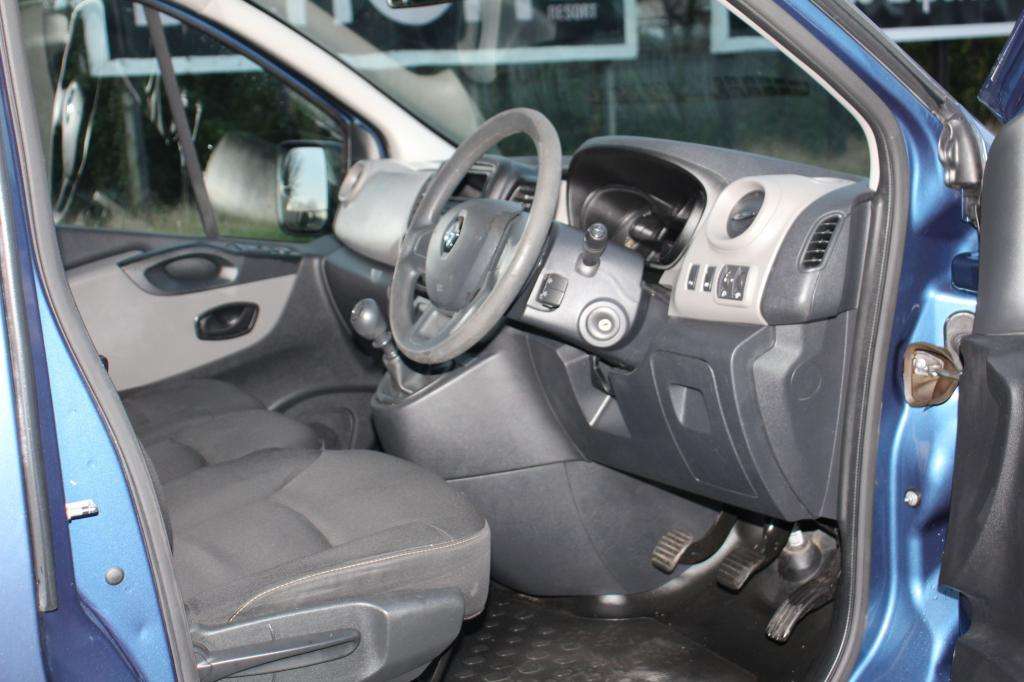 2016 RENAULT TRAFIC 2016 RENAULT TRAFIC