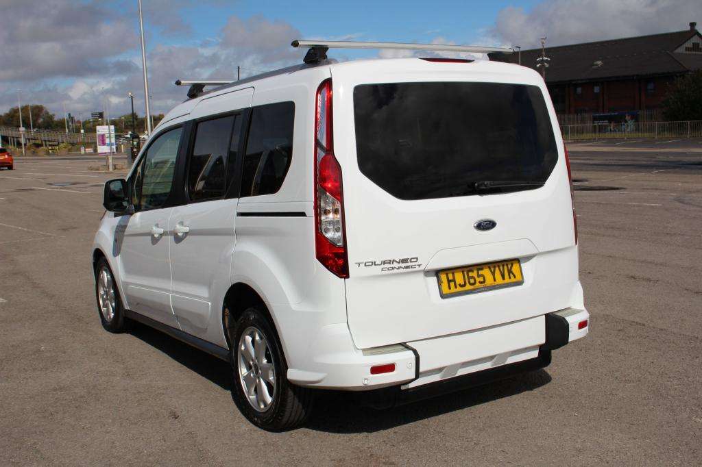 2015 FORD TOURNEO CONNECT 2015 FORD TOURNEO CONNECT