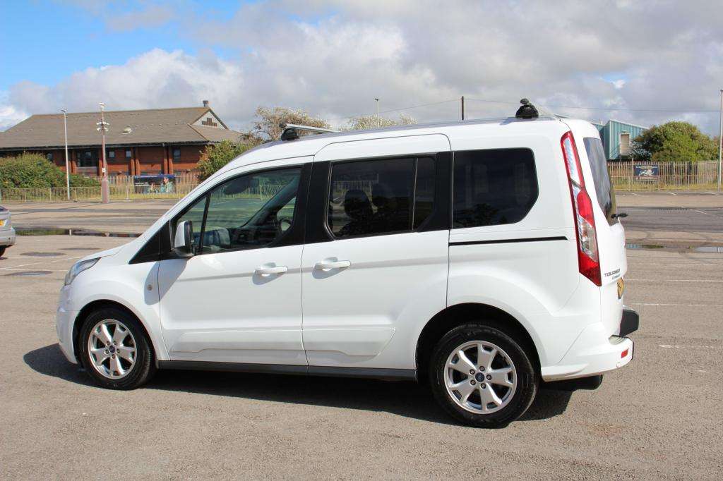 2015 FORD TOURNEO CONNECT 2015 FORD TOURNEO CONNECT