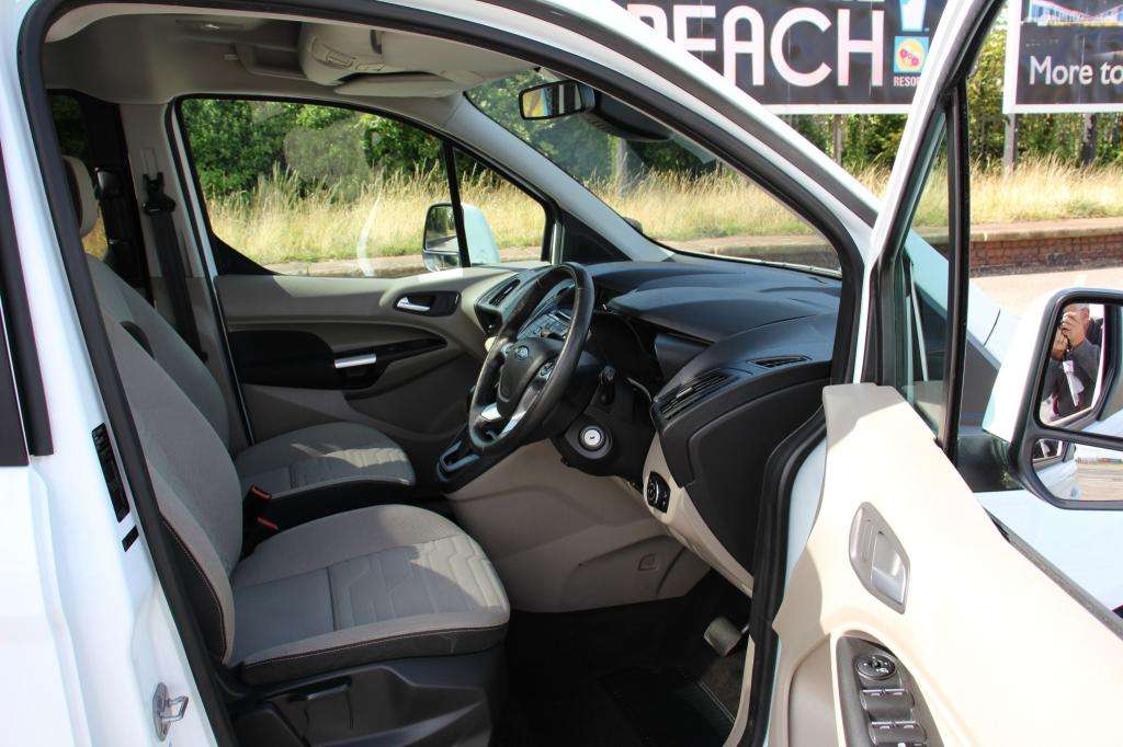 2015 FORD TOURNEO CONNECT 2015 FORD TOURNEO CONNECT