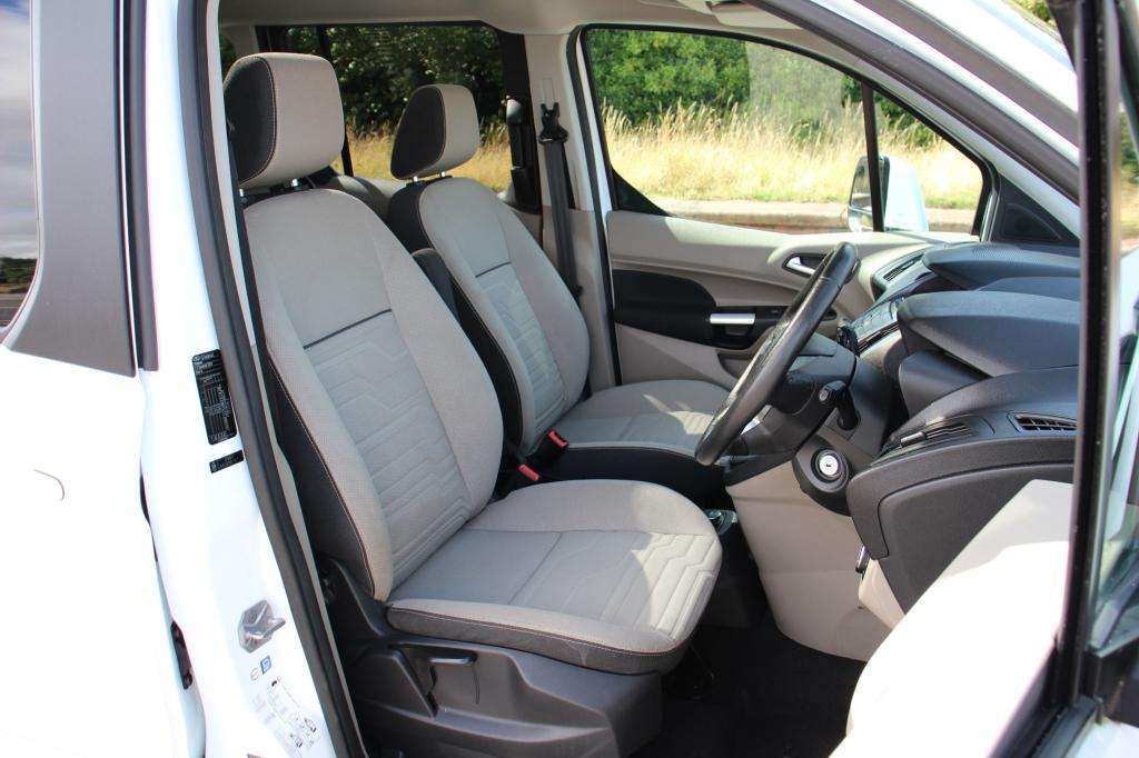 2015 FORD TOURNEO CONNECT 2015 FORD TOURNEO CONNECT