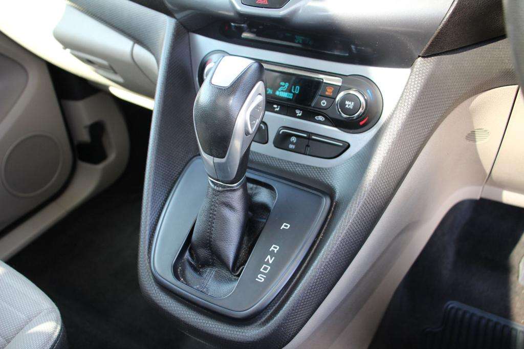 2015 FORD TOURNEO CONNECT 2015 FORD TOURNEO CONNECT