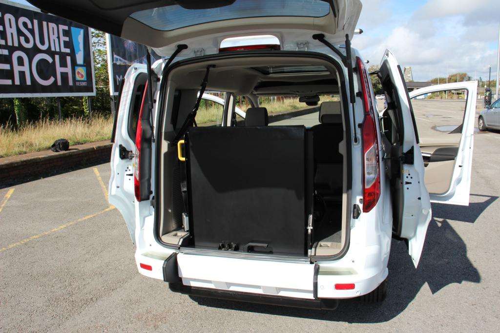 2015 FORD TOURNEO CONNECT 2015 FORD TOURNEO CONNECT