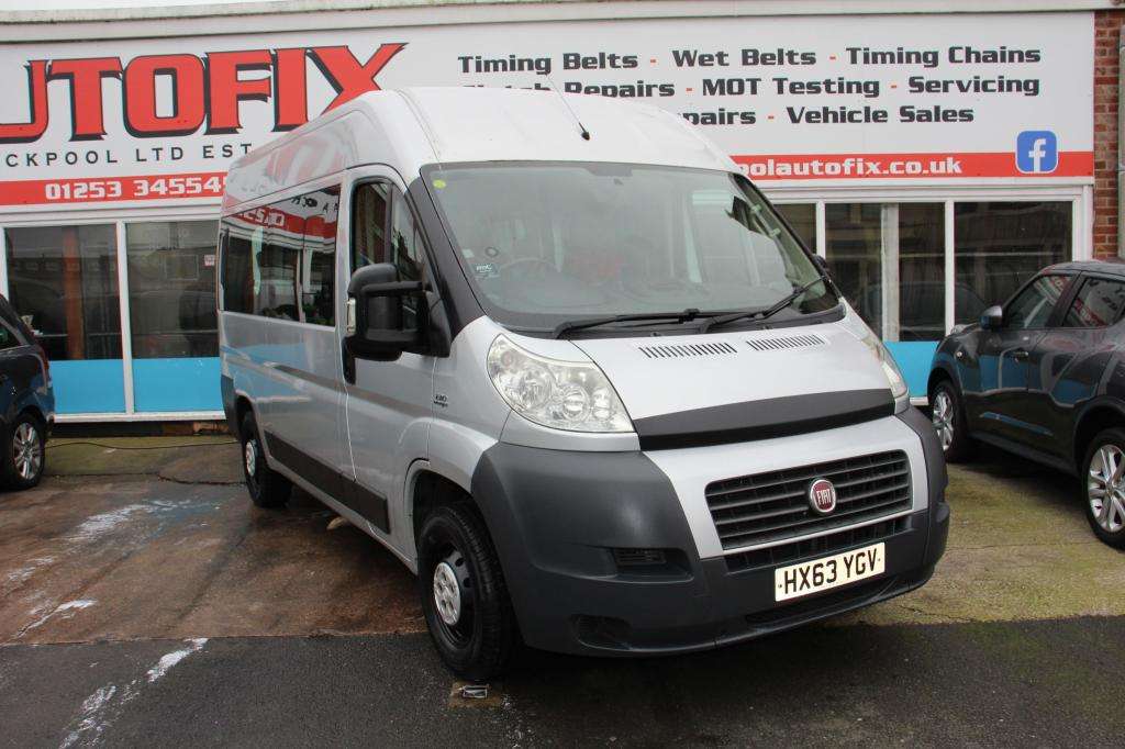 A 2013 FIAT DUCATO 33 Combi Multijet Mwb A 2013 FIAT DUCATO 33 Combi Multijet Mwb