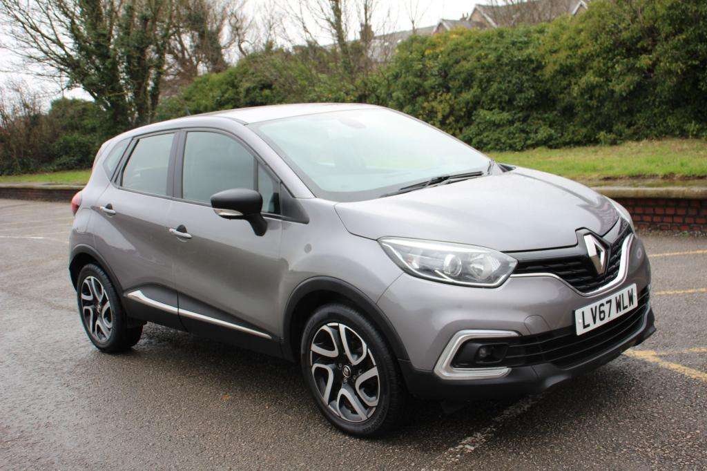 A 2017 RENAULT CAPTUR Dynamique Nav Tce A 2017 RENAULT CAPTUR Dynamique Nav Tce