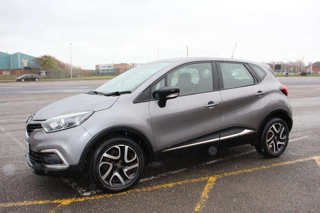 2017 RENAULT CAPTUR 2017 RENAULT CAPTUR