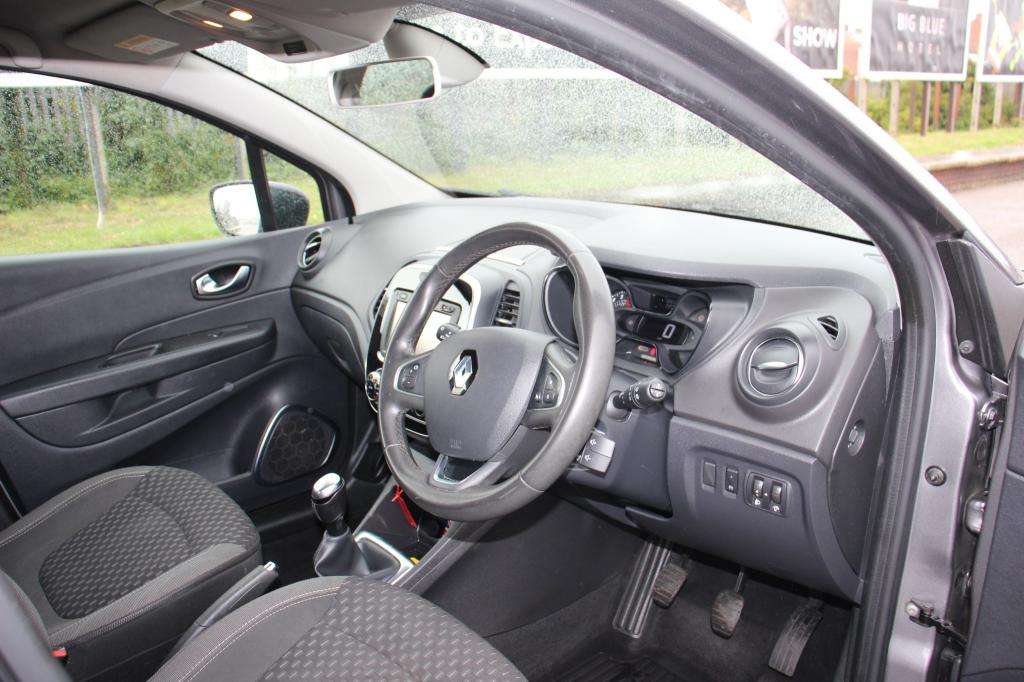 2017 RENAULT CAPTUR 2017 RENAULT CAPTUR