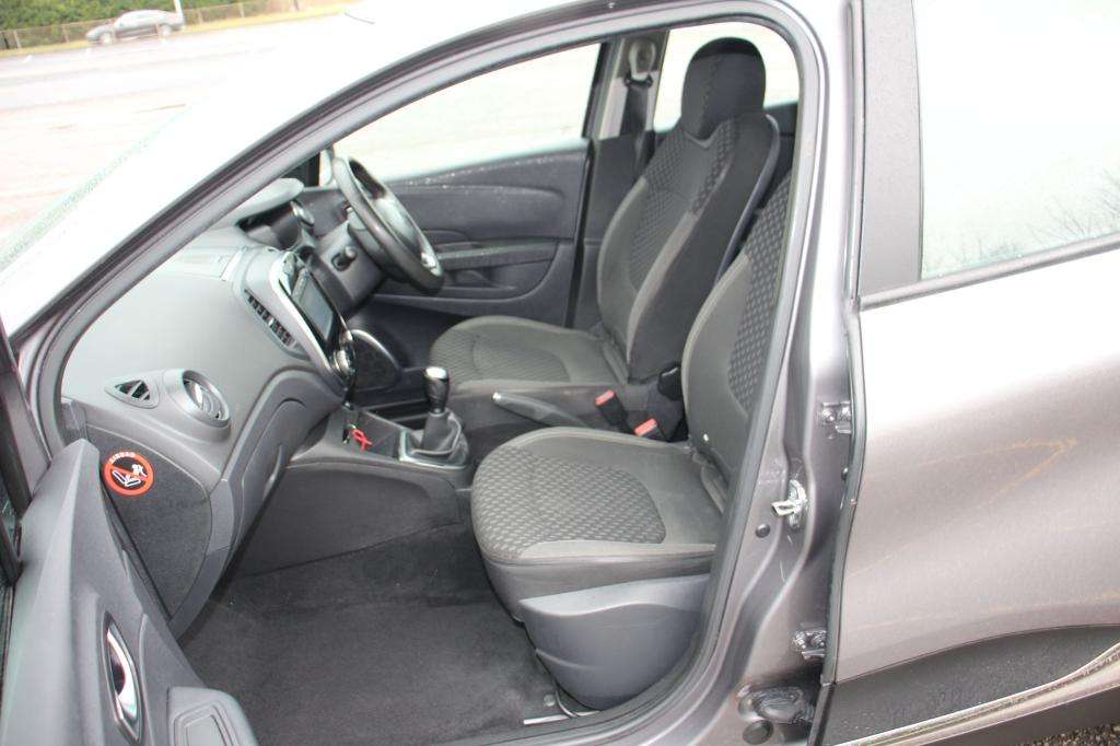 2017 RENAULT CAPTUR 2017 RENAULT CAPTUR