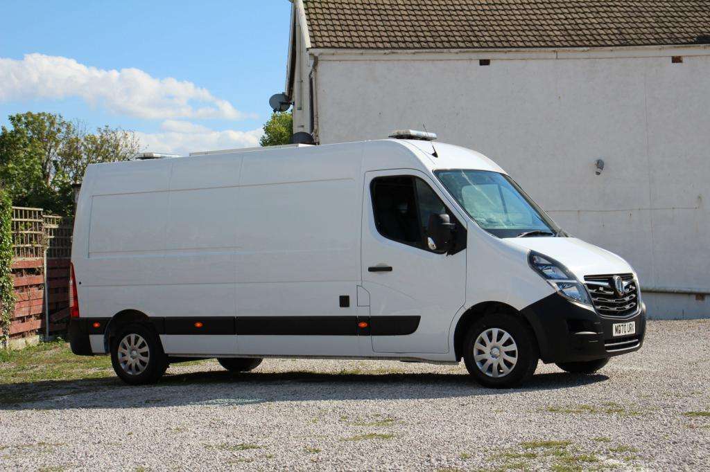 A 2021 VAUXHALL MOVANO L3h2 F3500 Cdti A 2021 VAUXHALL MOVANO L3h2 F3500 Cdti