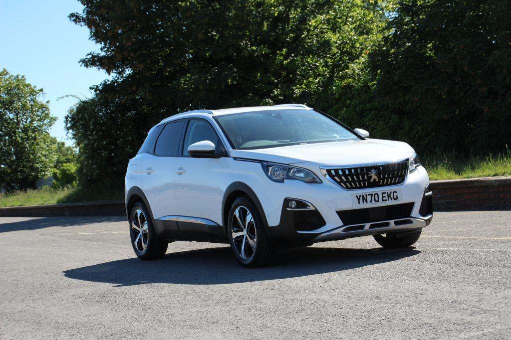 A 2020 PEUGEOT 3008 Allure Blue Hdi S/s A 2020 PEUGEOT 3008 Allure Blue Hdi S/s