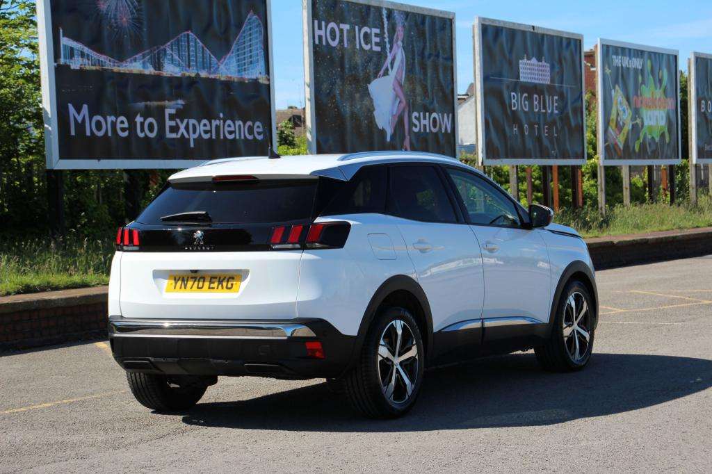 2020 PEUGEOT 3008 2020 PEUGEOT 3008