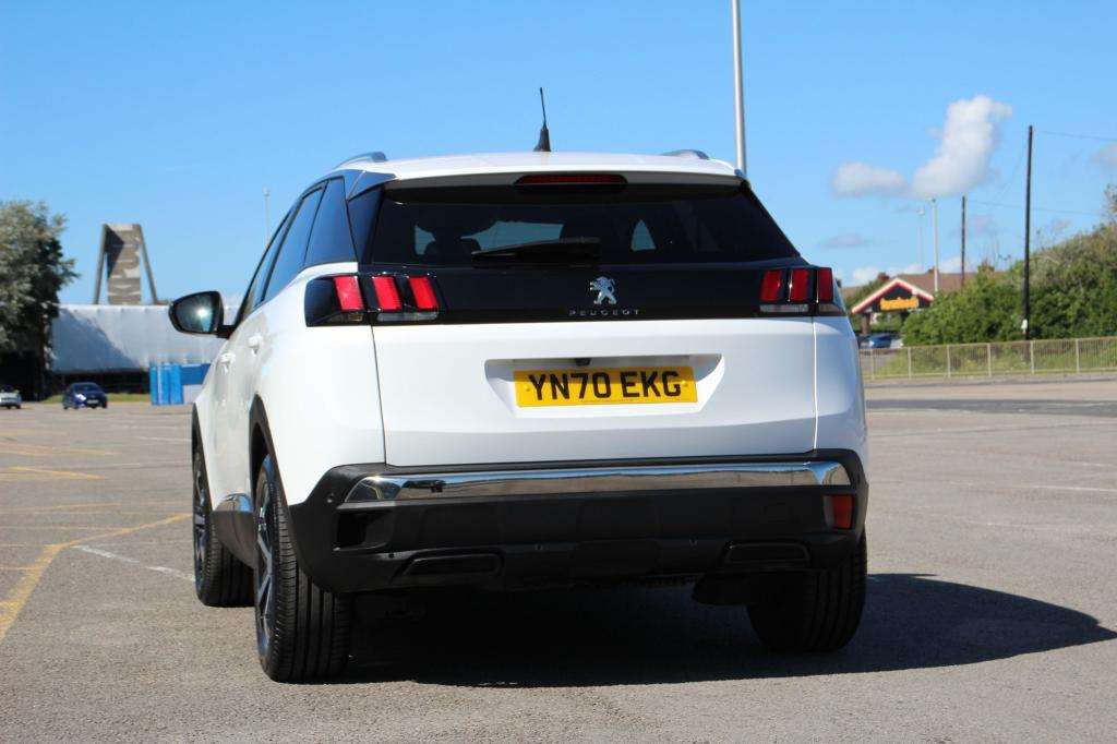 2020 PEUGEOT 3008 2020 PEUGEOT 3008