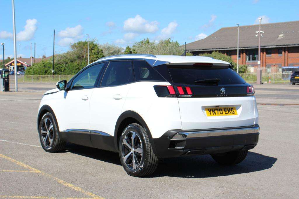 2020 PEUGEOT 3008 2020 PEUGEOT 3008