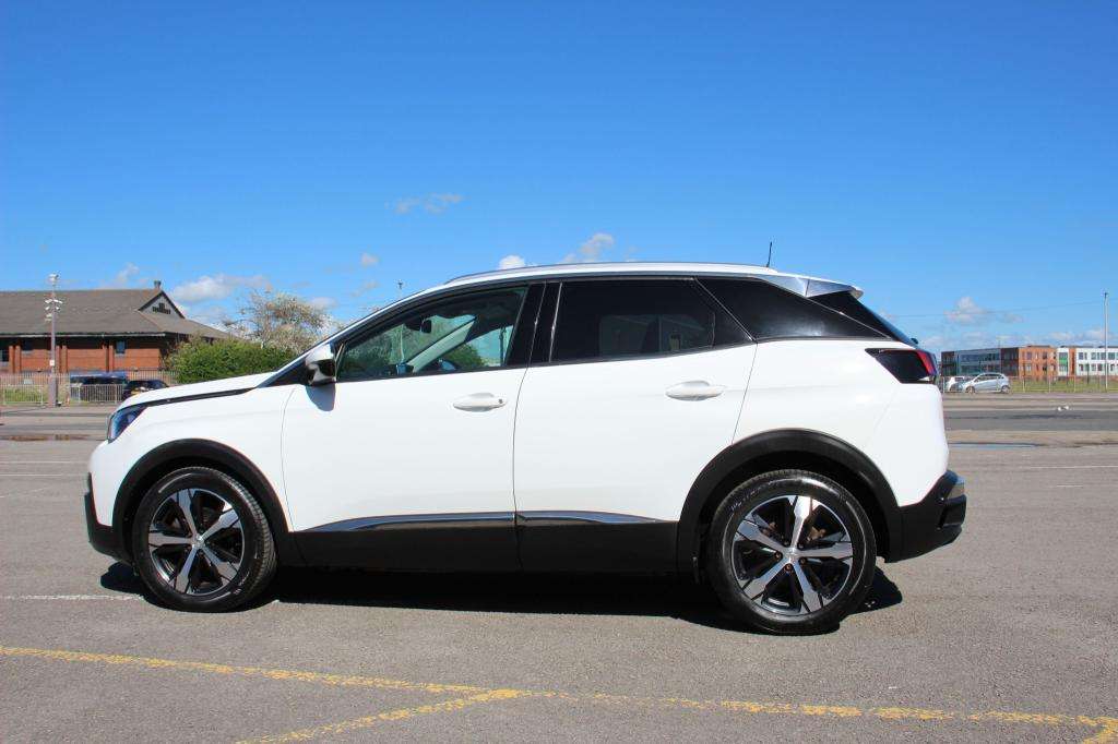 2020 PEUGEOT 3008 2020 PEUGEOT 3008