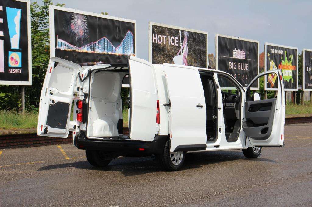 2019 VAUXHALL VIVARO 2019 VAUXHALL VIVARO