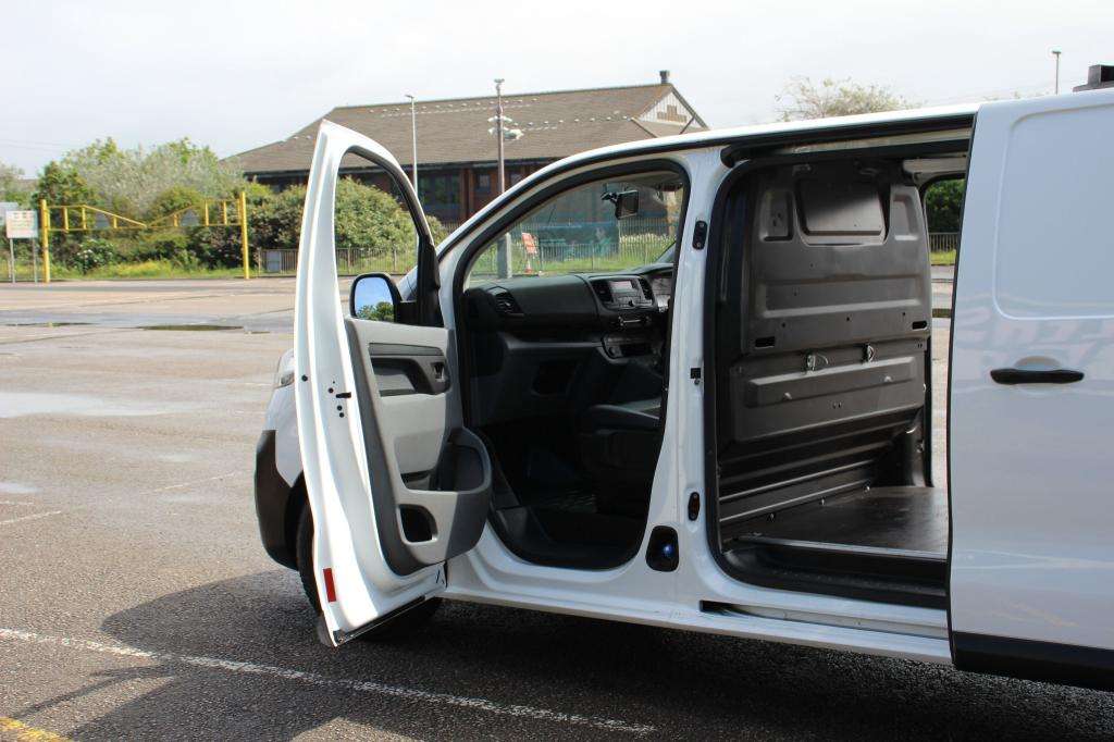 2019 VAUXHALL VIVARO 2019 VAUXHALL VIVARO