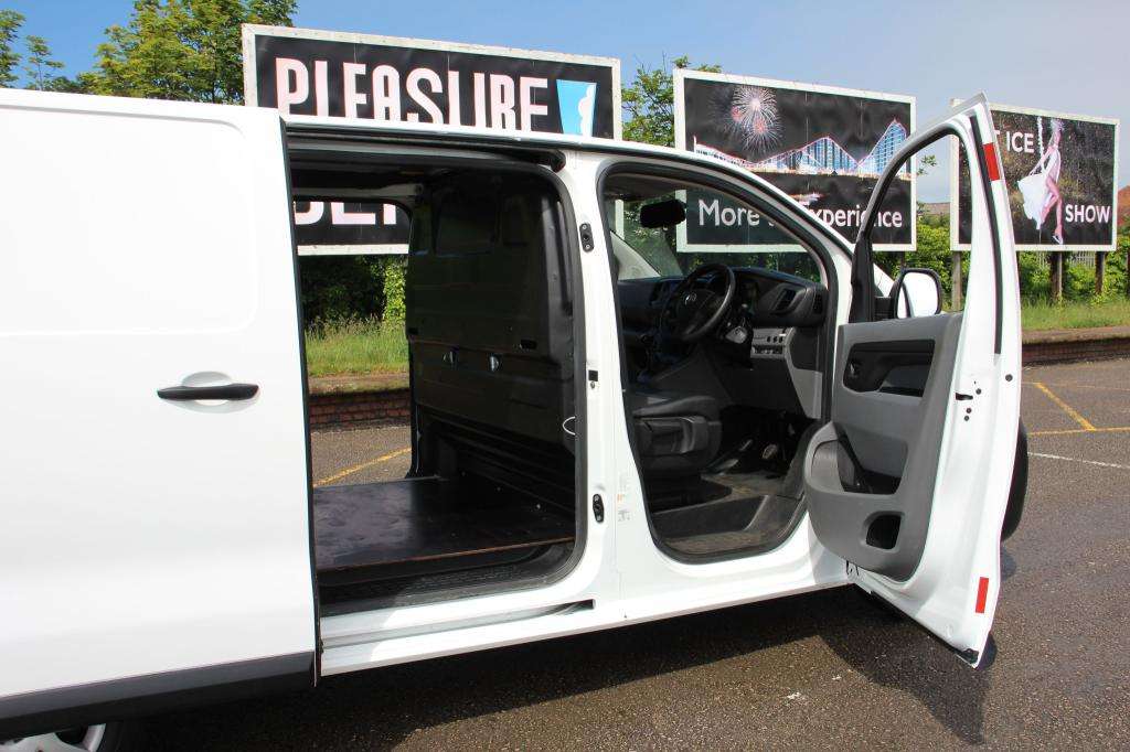 2019 VAUXHALL VIVARO 2019 VAUXHALL VIVARO