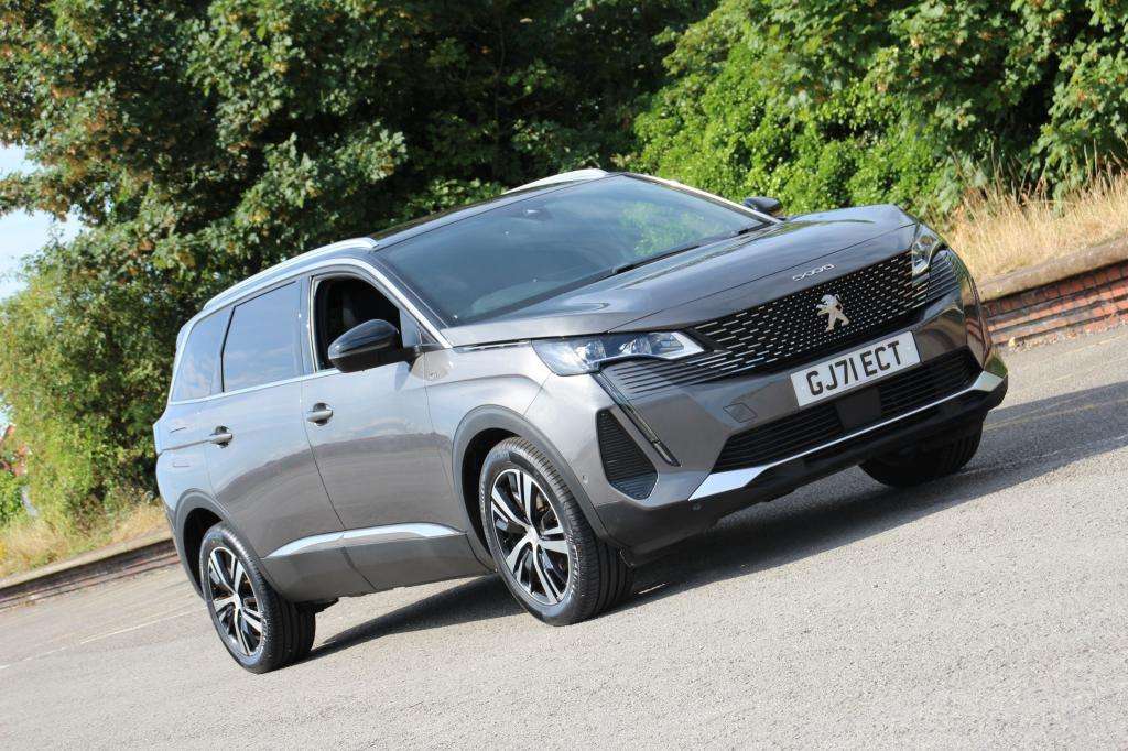A 2021 PEUGEOT 5008 Gt Blue Hdi S/s A 2021 PEUGEOT 5008 Gt Blue Hdi S/s
