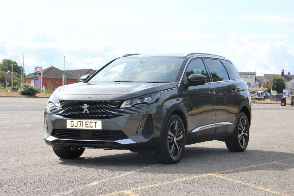 2021 PEUGEOT 5008 2021 PEUGEOT 5008