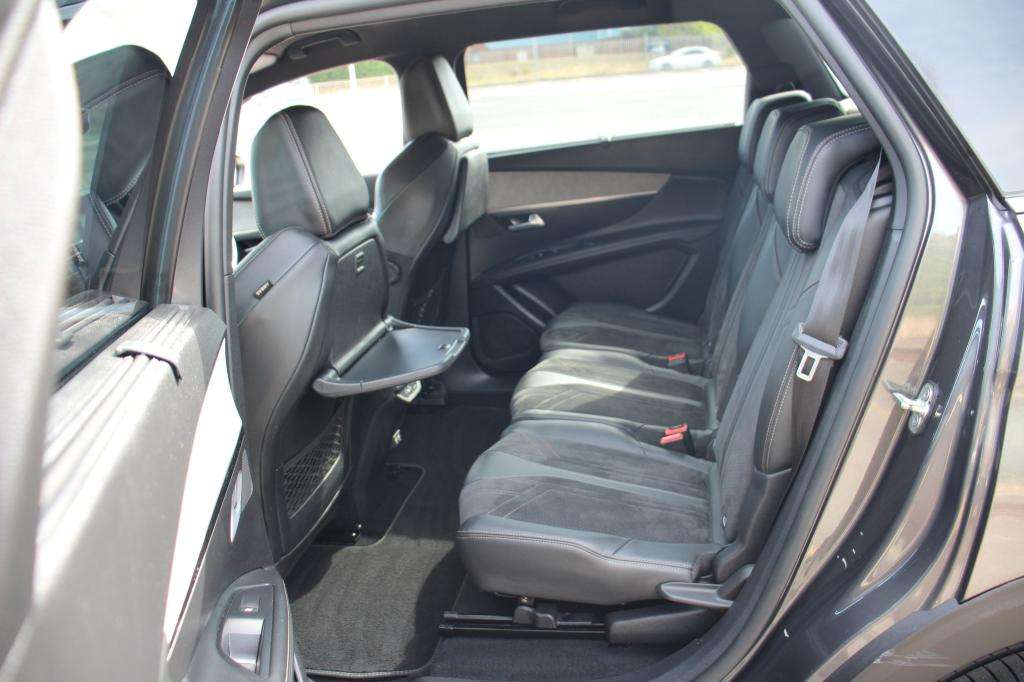 2021 PEUGEOT 5008 2021 PEUGEOT 5008