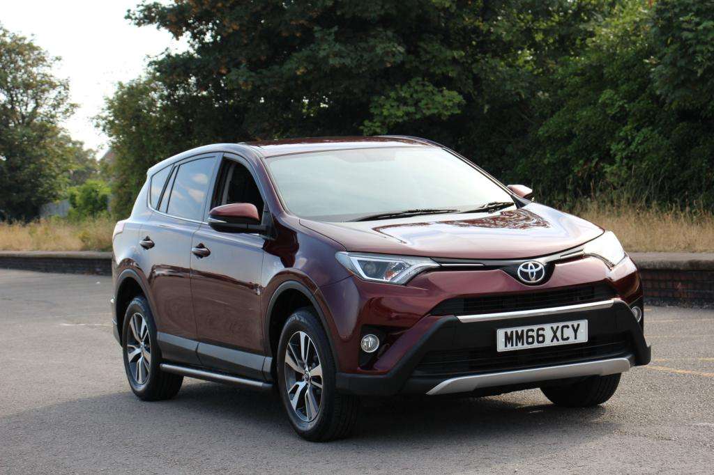 A 2017 TOYOTA RAV4 Business Edition D-4d 4x2 A 2017 TOYOTA RAV4 Business Edition D-4d 4x2