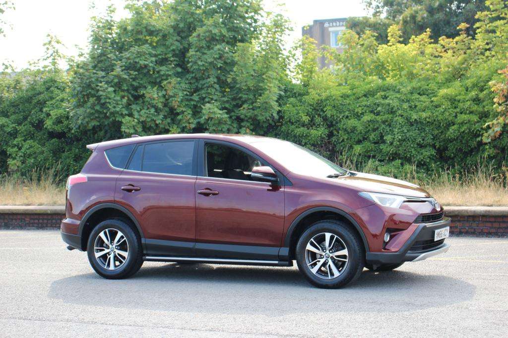 A 2017 TOYOTA RAV4 Business Edition D-4d 4x2 A 2017 TOYOTA RAV4 Business Edition D-4d 4x2