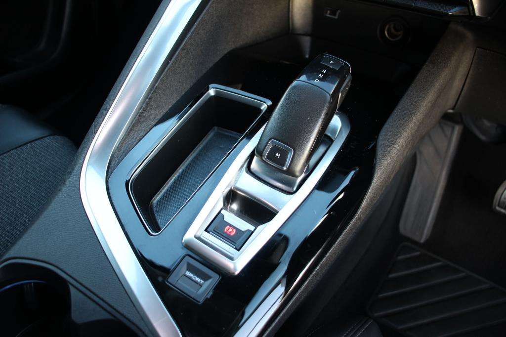 2019 PEUGEOT 3008 2019 PEUGEOT 3008