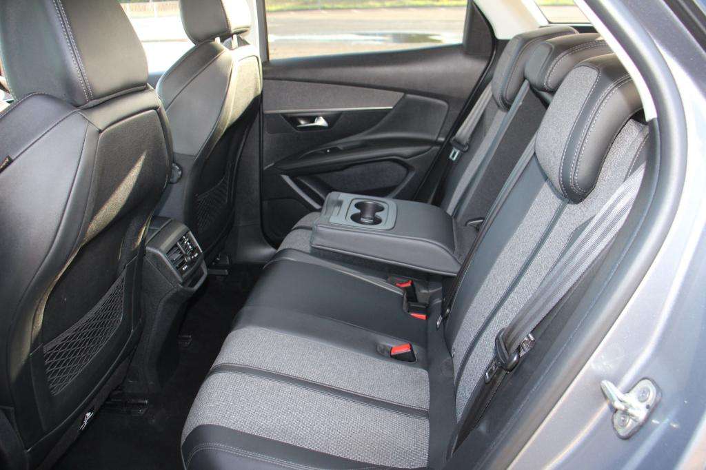 2019 PEUGEOT 3008 2019 PEUGEOT 3008