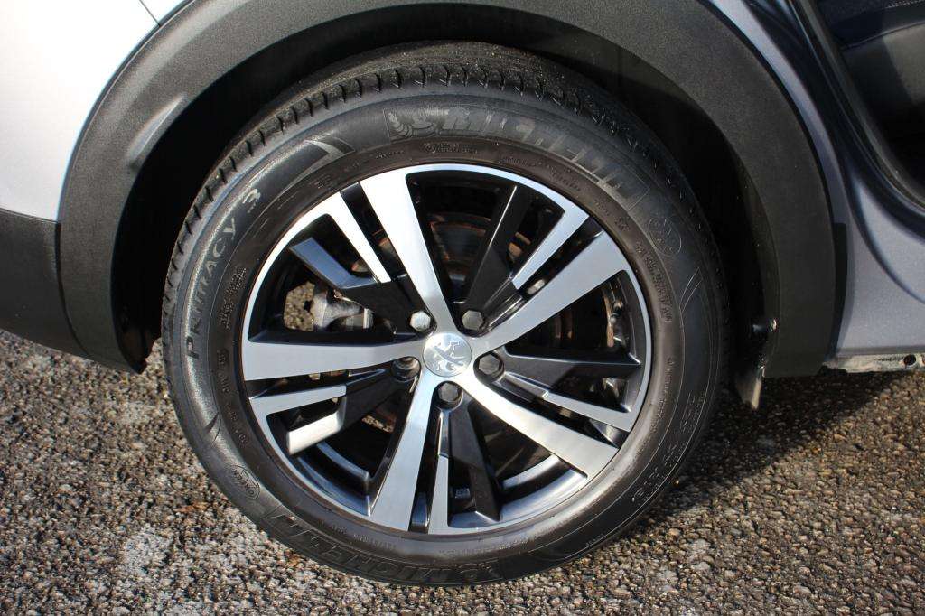 2019 PEUGEOT 3008 2019 PEUGEOT 3008