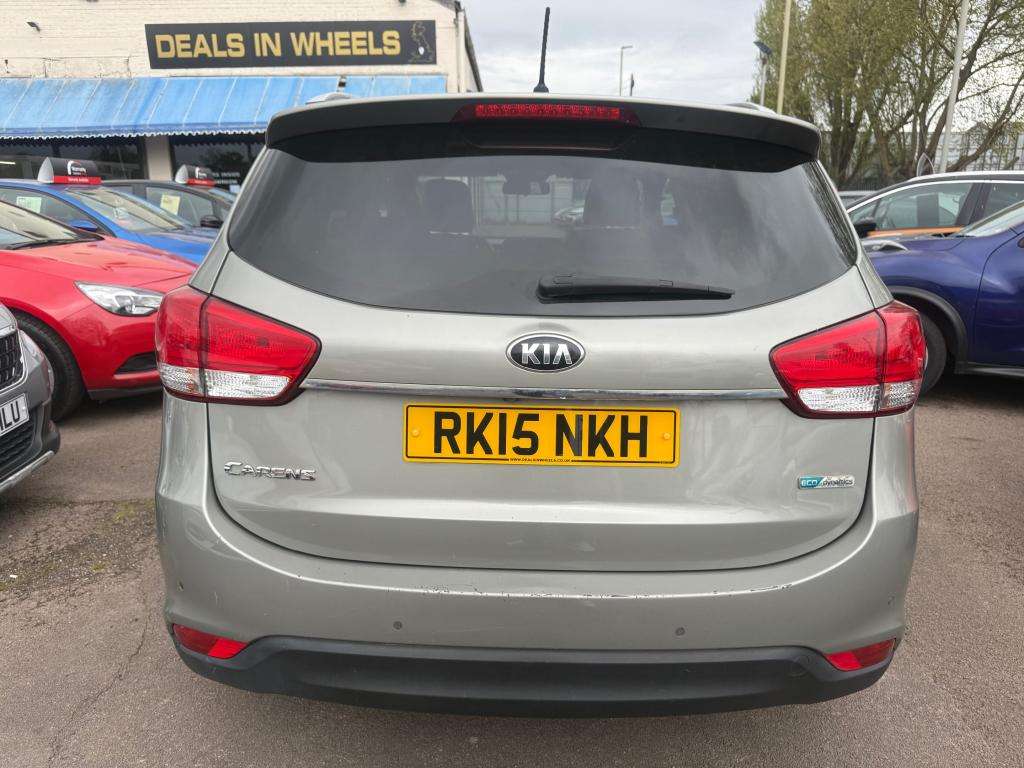 2015 KIA CARENS 2015 KIA CARENS
