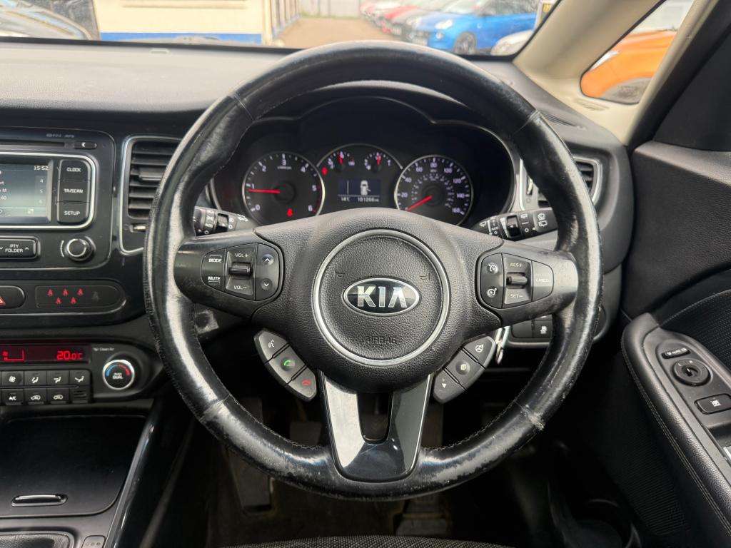 2015 KIA CARENS 2015 KIA CARENS