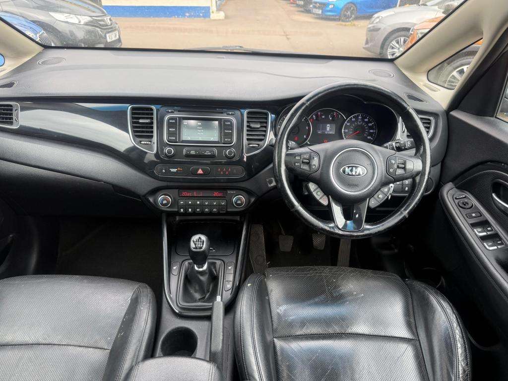 2015 KIA CARENS 2015 KIA CARENS