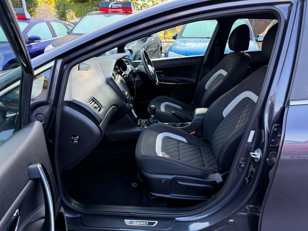 2016 KIA CEED 2016 KIA CEED