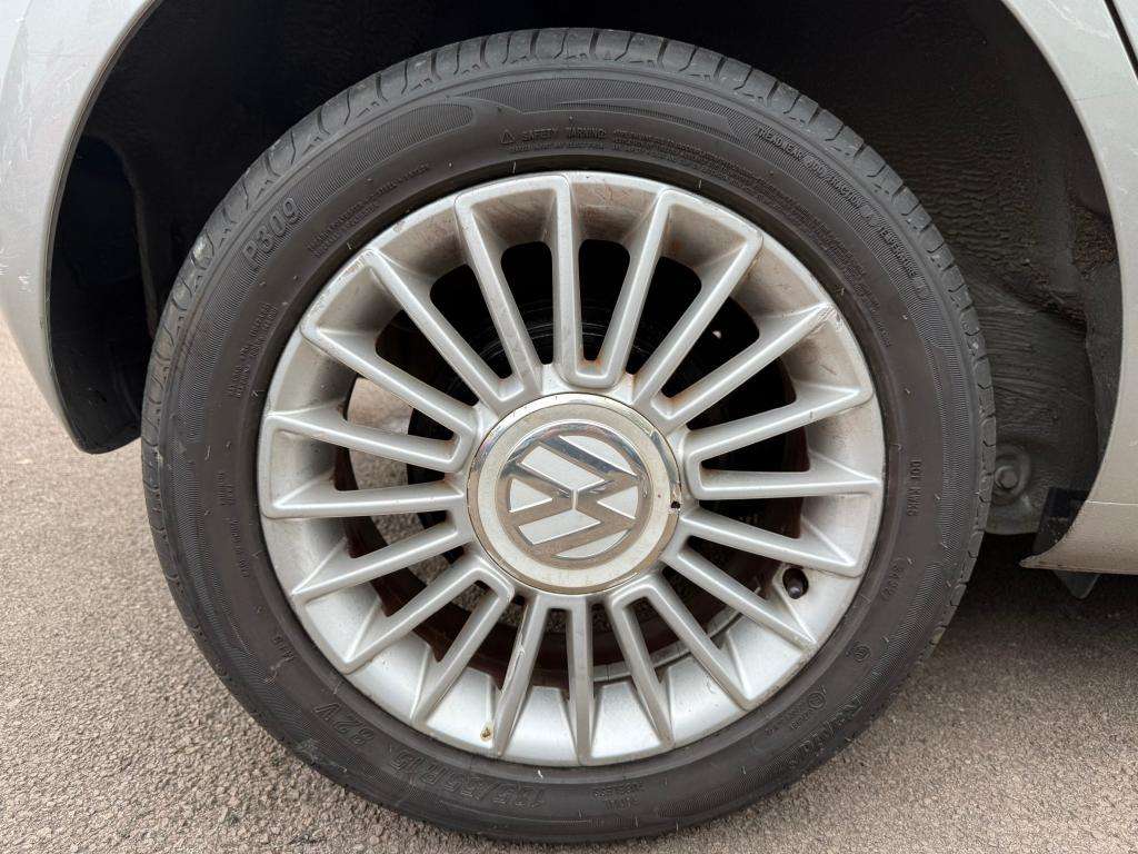 2012 VOLKSWAGEN UP! 2012 VOLKSWAGEN UP!