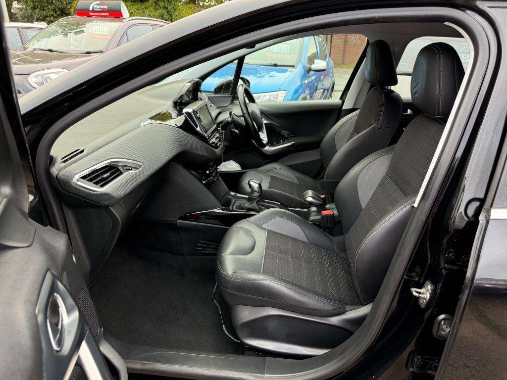 2018 PEUGEOT 2008 2018 PEUGEOT 2008