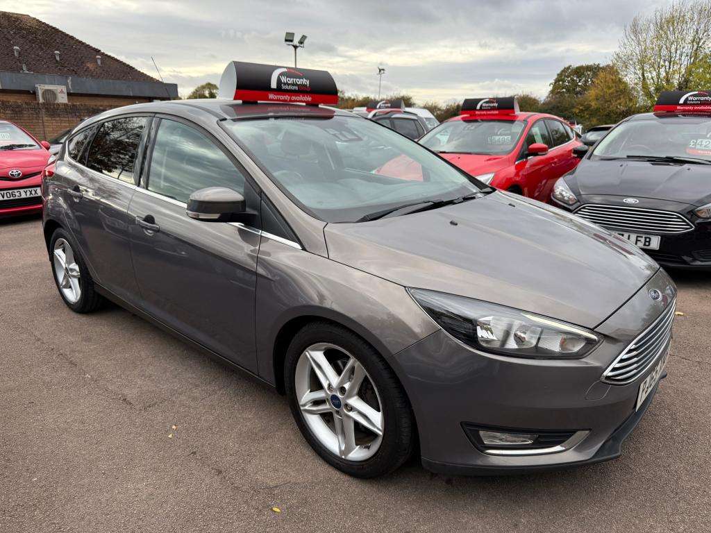 A 2016 FORD FOCUS Titanium A 2016 FORD FOCUS Titanium