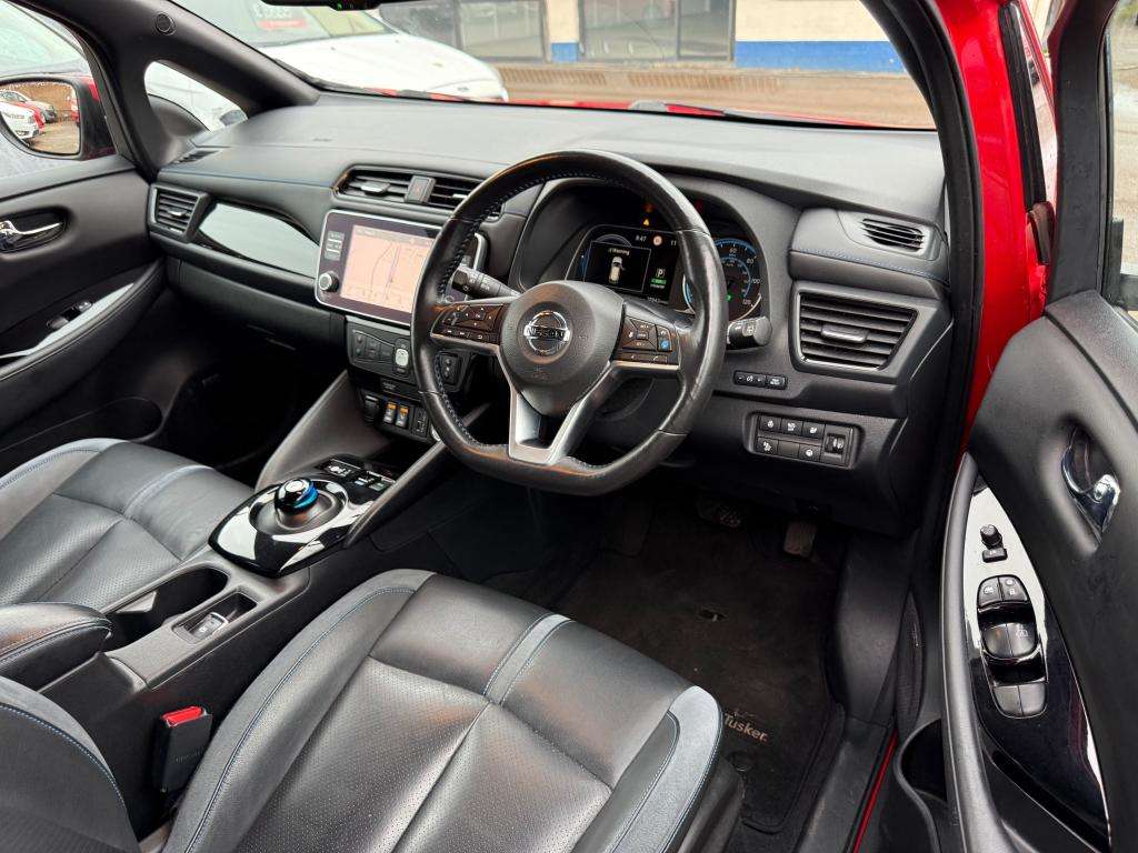 2021 NISSAN LEAF 2021 NISSAN LEAF