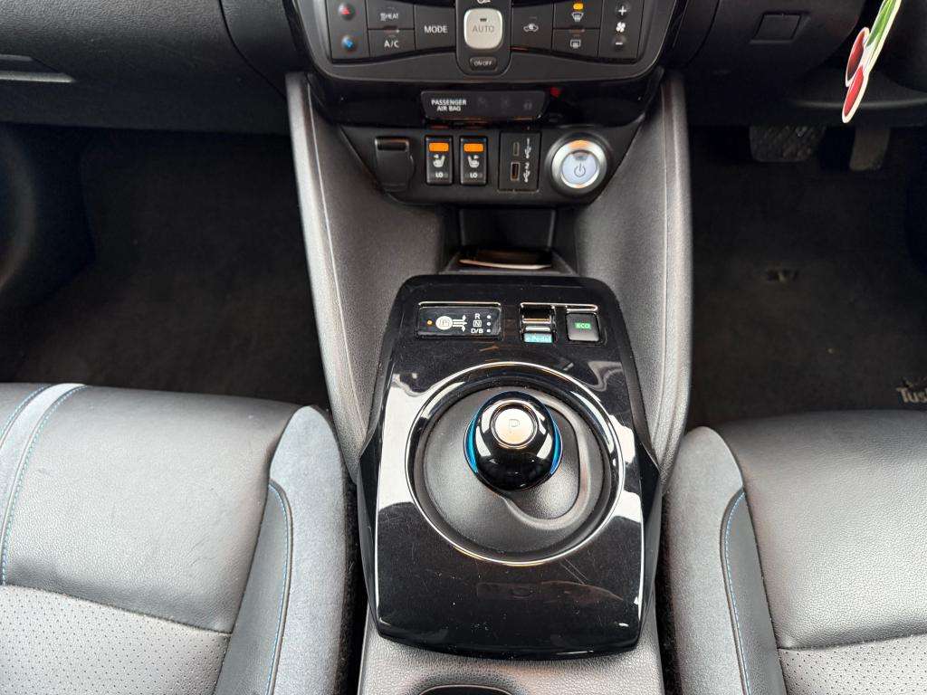 2021 NISSAN LEAF 2021 NISSAN LEAF