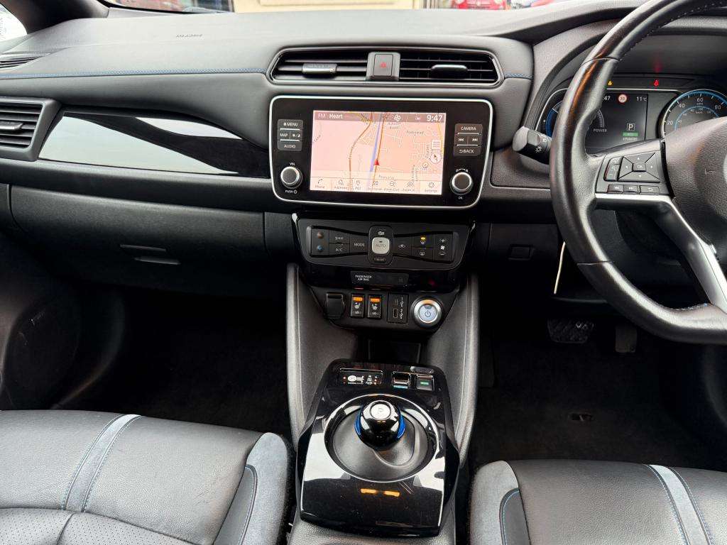 2021 NISSAN LEAF 2021 NISSAN LEAF