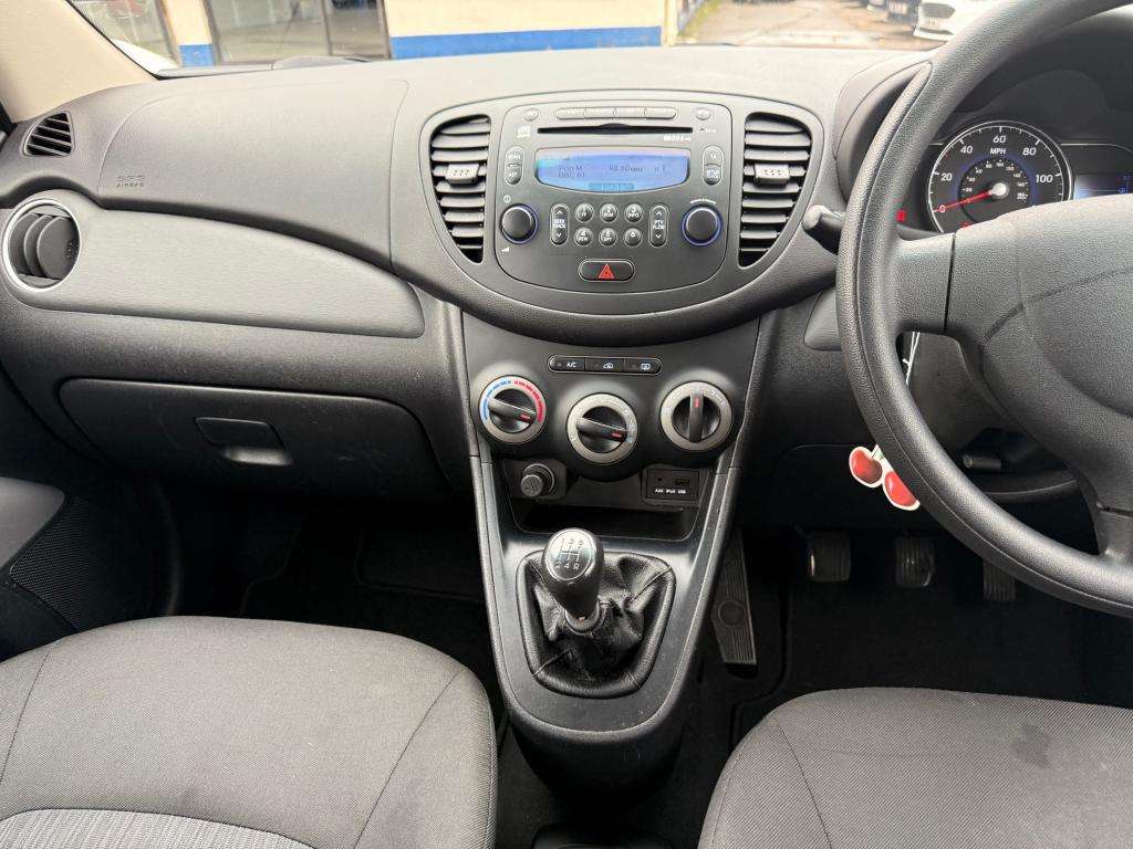 2012 HYUNDAI I10 2012 HYUNDAI I10