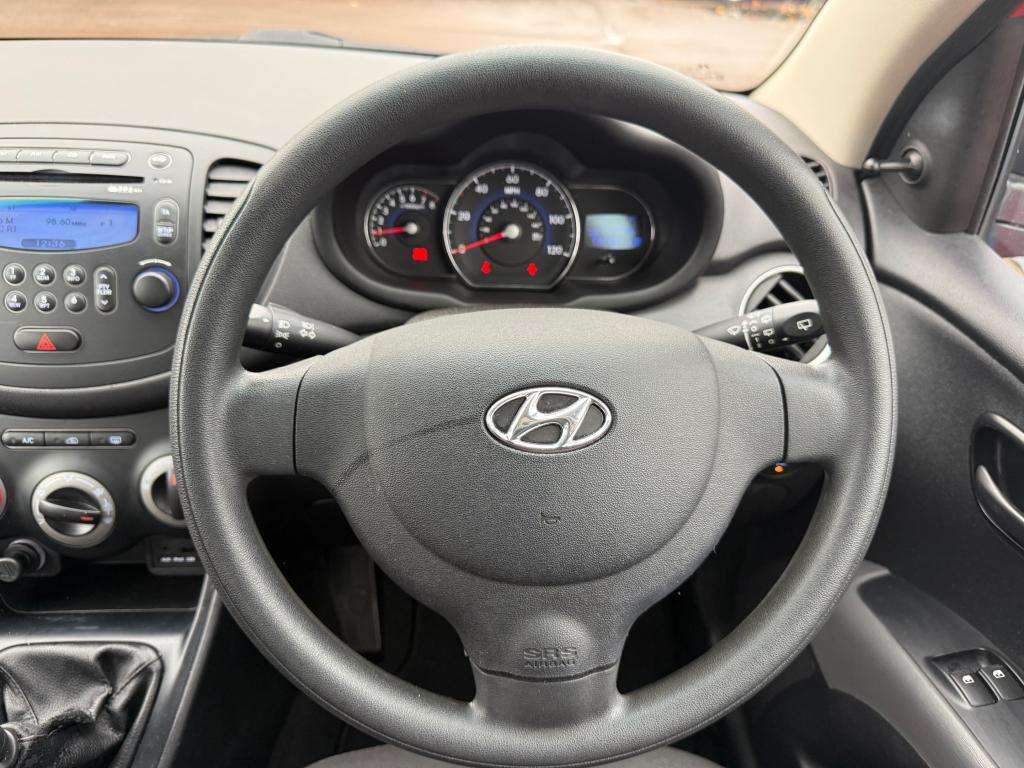 2012 HYUNDAI I10 2012 HYUNDAI I10