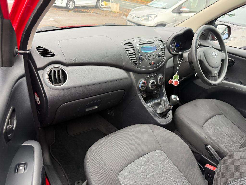 2012 HYUNDAI I10 2012 HYUNDAI I10