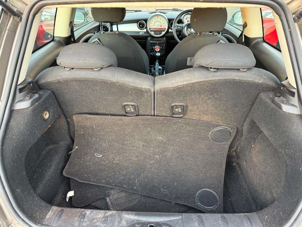 2011 MINI HATCH 2011 MINI HATCH